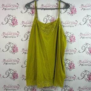 Taylor tank top cami camisole Lacie floral crinkle Vibrant Green Lace Cami Top